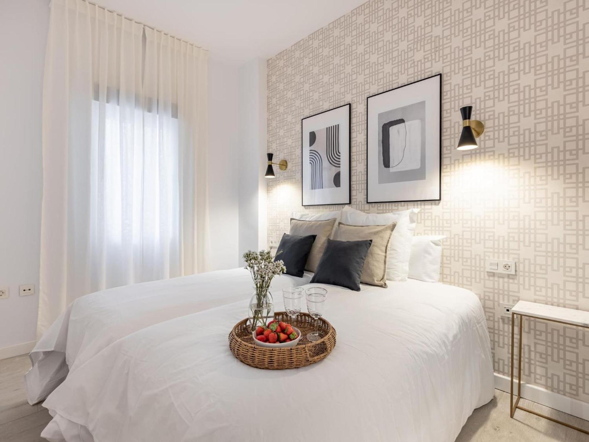 Central Stylish And Elegant 1 & 2 Bedroom Apartments III Grenade Extérieur photo